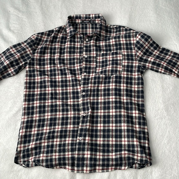 Boohoo red and black flannel. Oversized. - Picture 2 of 2